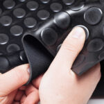 Gummimatte Meterware SBR Gummiplatte Noppenmatte Gummi Bodenbelag Schwarz Stärke: 3mm 120cm Breite